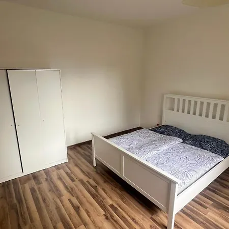 Park Close To The Centre Apartment *